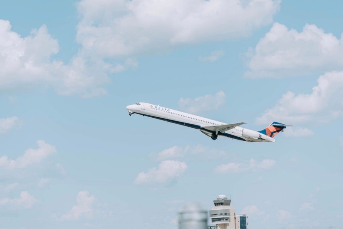 Delta SkyMiles Program: 2026 Guide to Earning, Status, and Award Sweet Spots