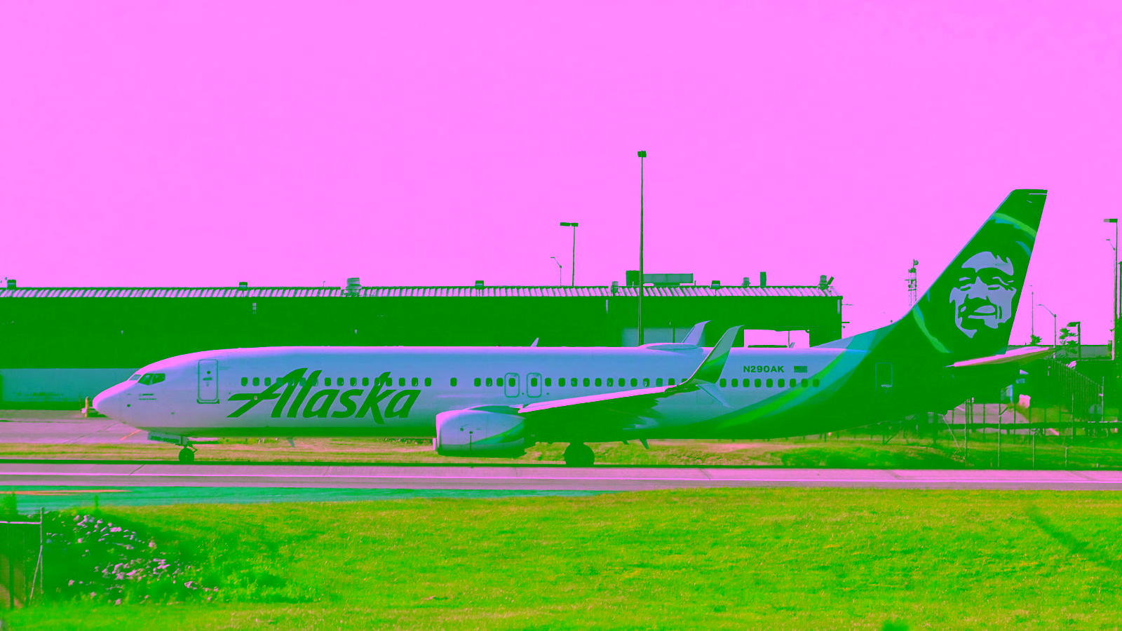 Alaska Airlines Launches Burbank to Hawaii Flight After 20-Year Gap