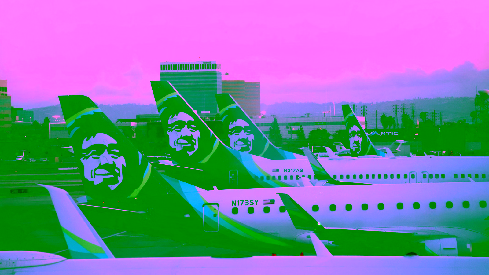 Alaska and Hawaiian Airlines Merger: What 2025 Brought Points Collectors