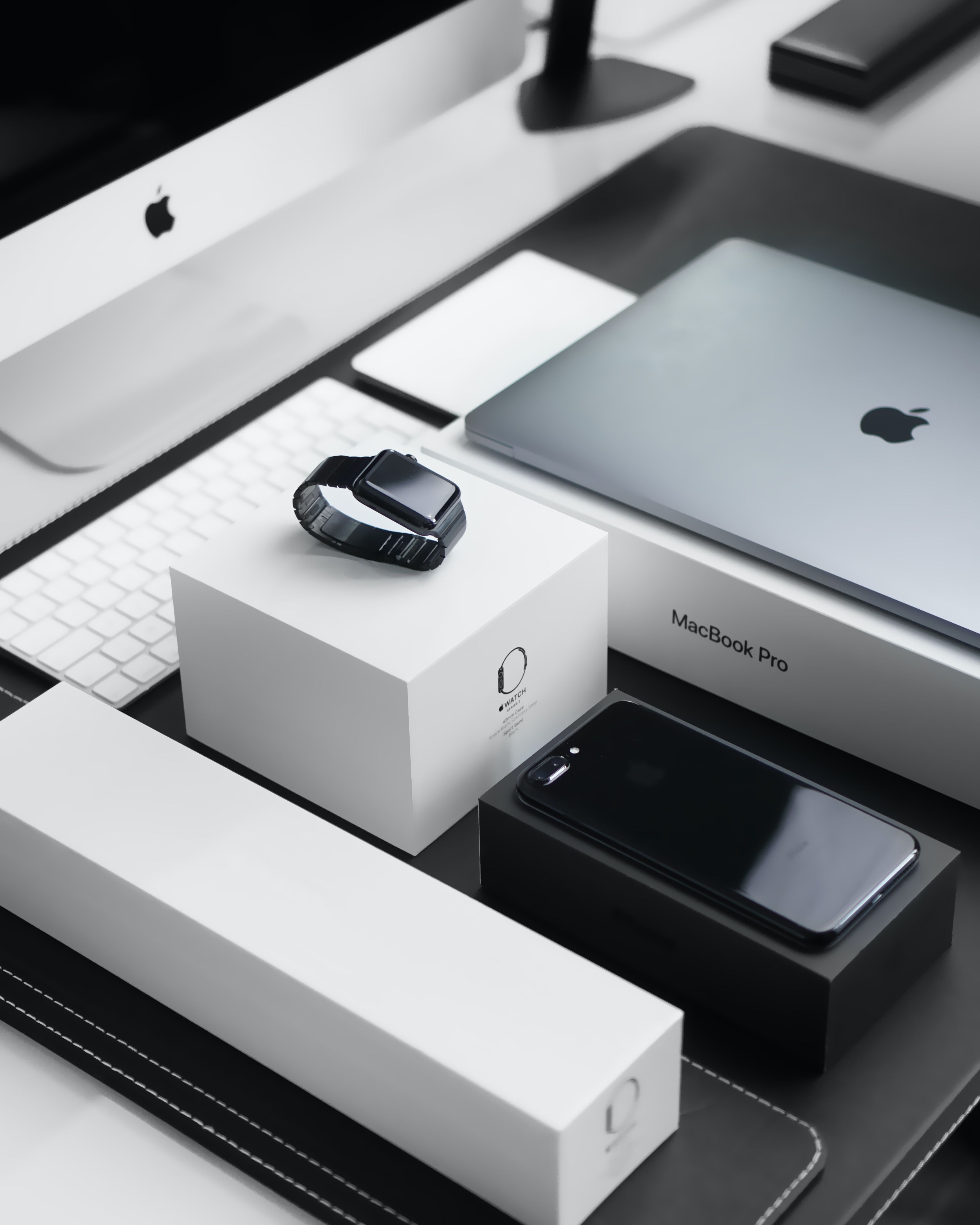 Apple Shopping Hacks: Earn Up To 10 Miles Per Dollar