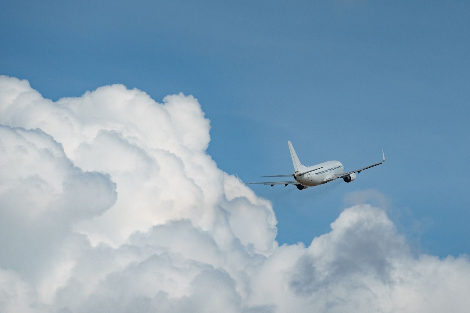 Are Budget Airlines Safe? - The Facts