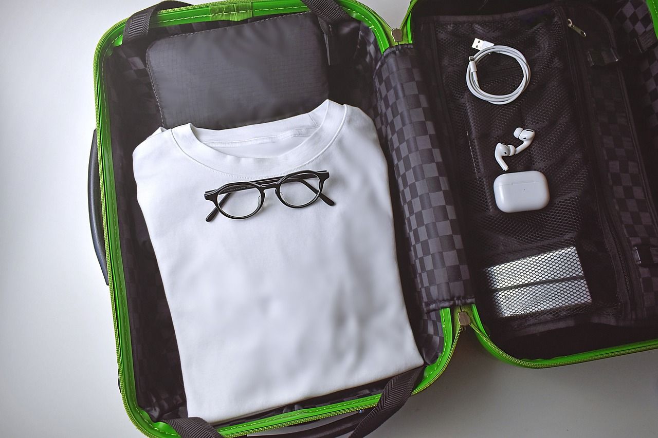 10 Tips to Avoid Overpacking