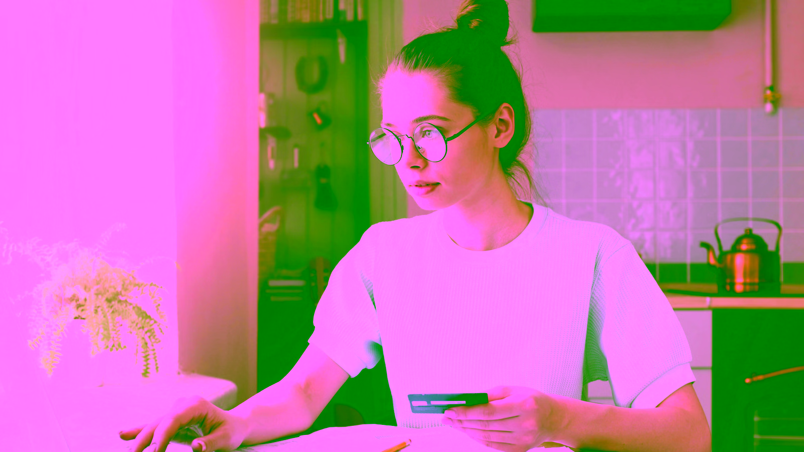 Paying utility bills online with a credit card at home