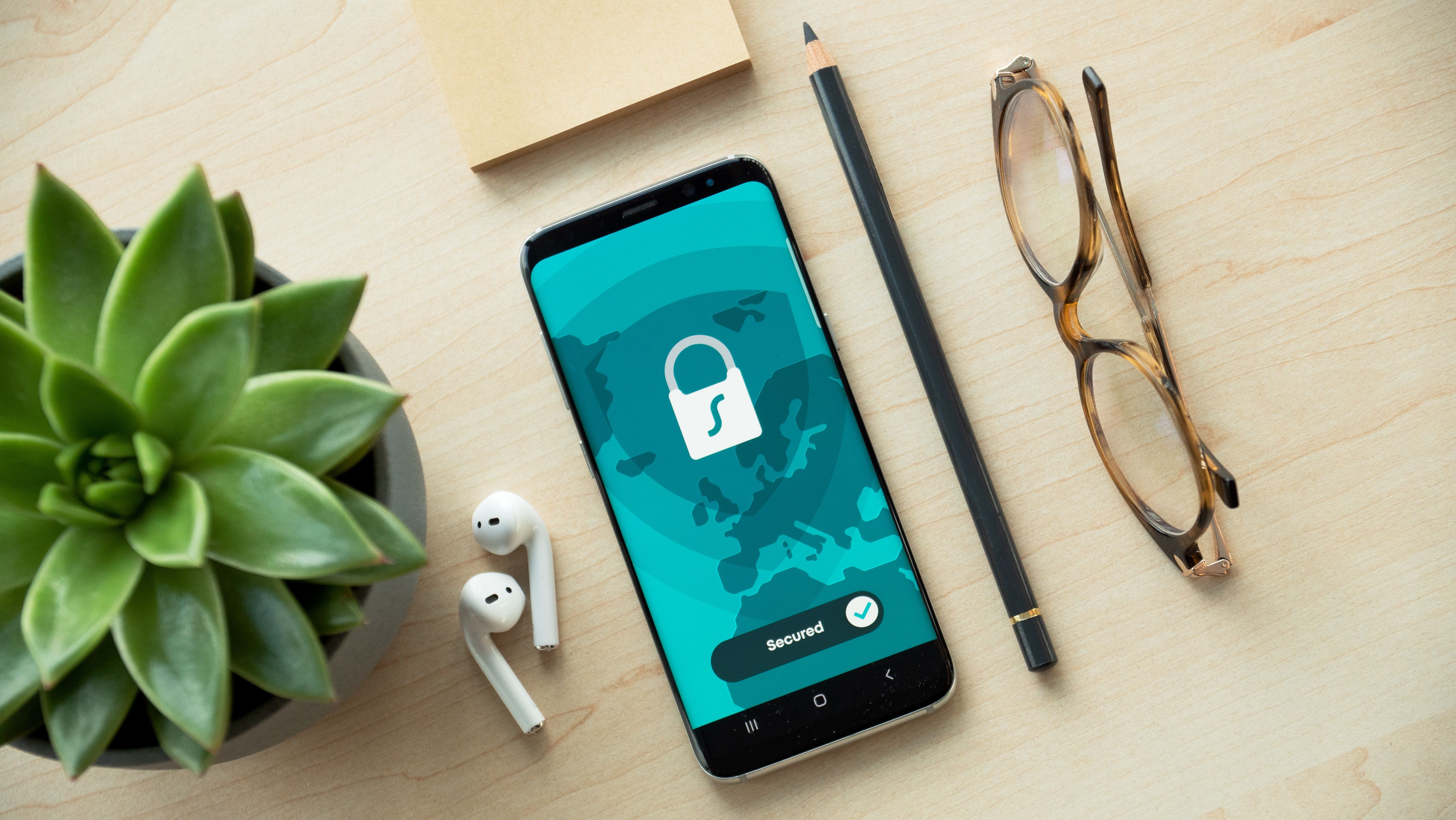 1Password Plans Compared: Which Tier Travelers Actually Need