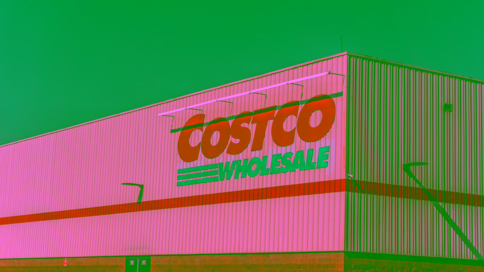 Costco Executive Membership in 2026: Should You Upgrade From Gold Star?