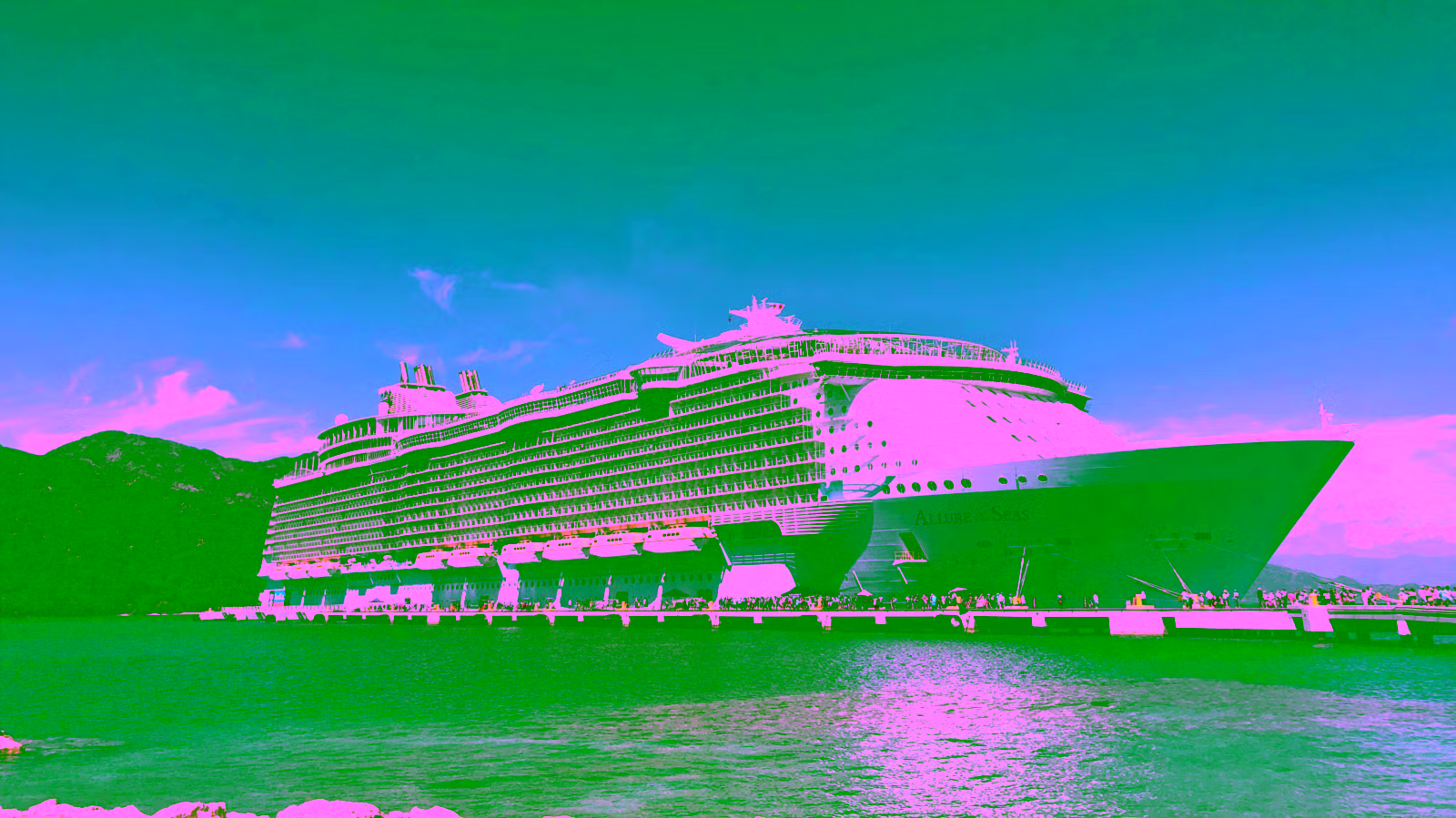 Cruise Insider Tips: Cabin Selection, OBC Stacking, and the Shore-Excursion Math