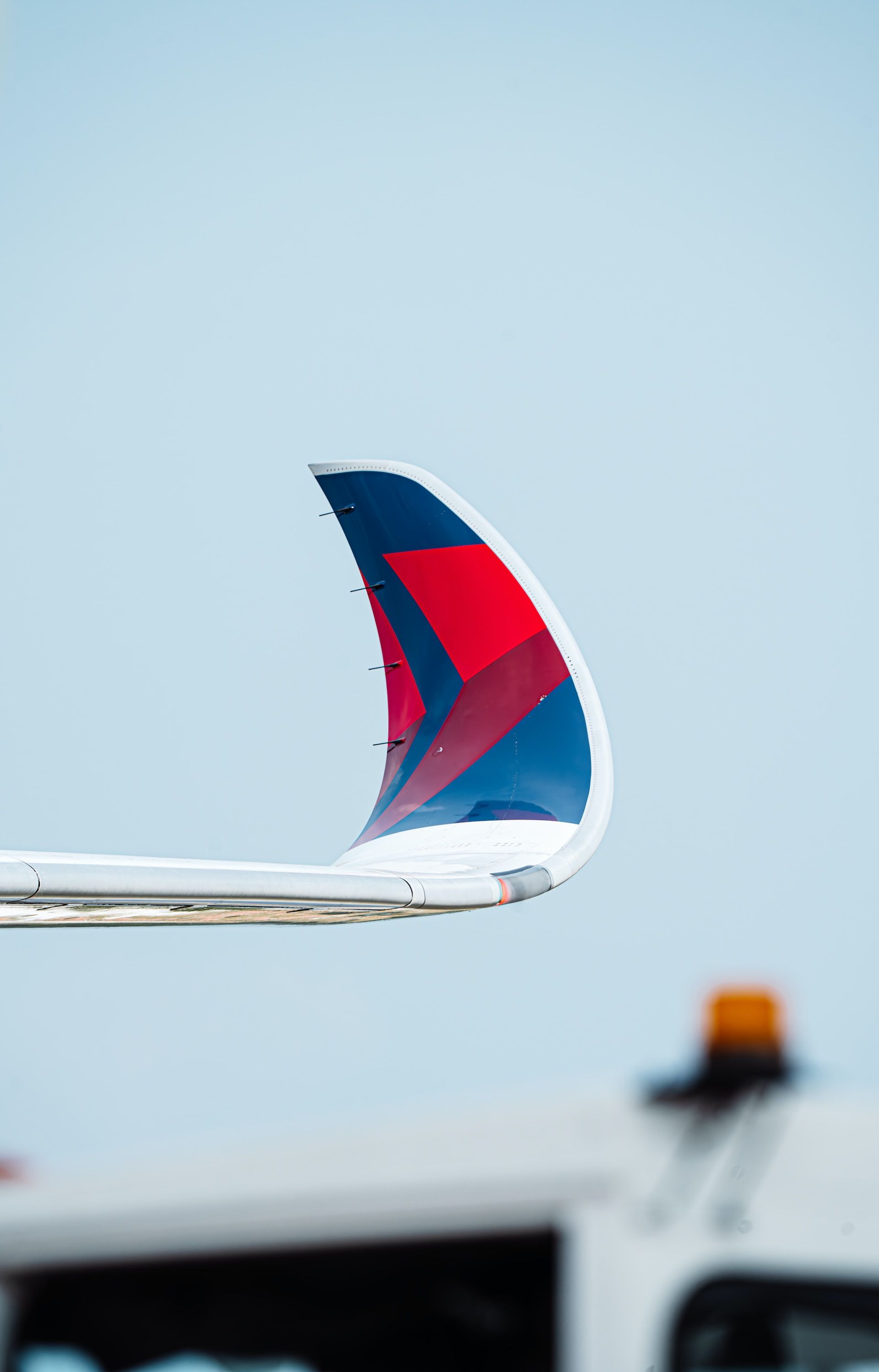 Delta Soars into the Future with Mammoth A350-1000 Order