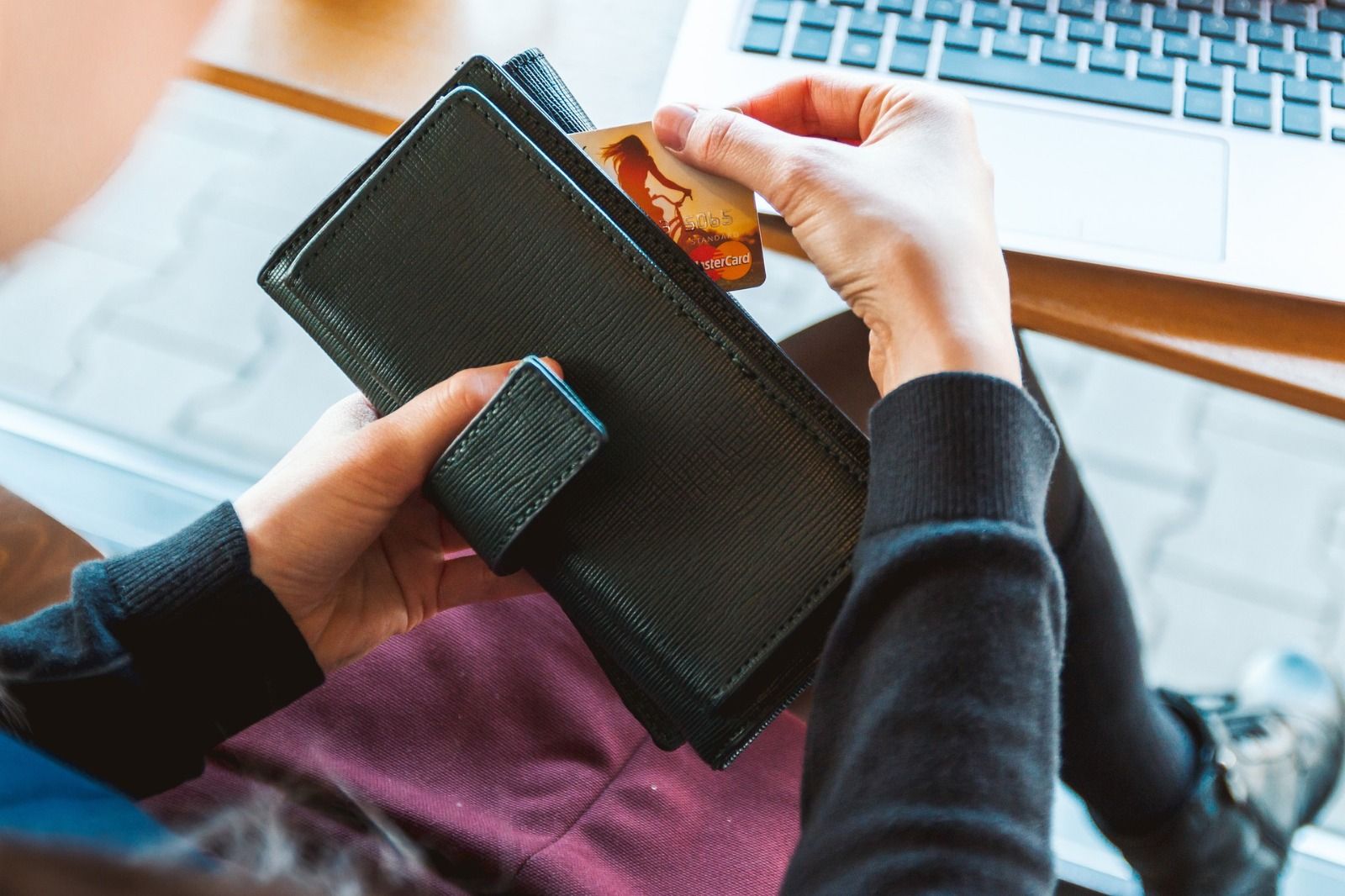 Do Credit Card Points Expire?