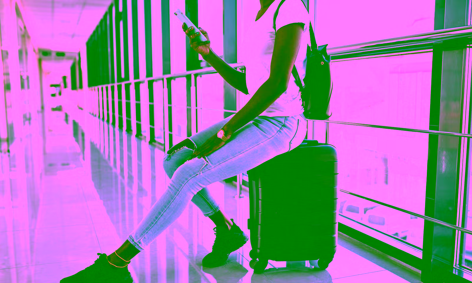Flighty Tracker Review (2026): The iOS Flight App That Replaces Group Text Updates