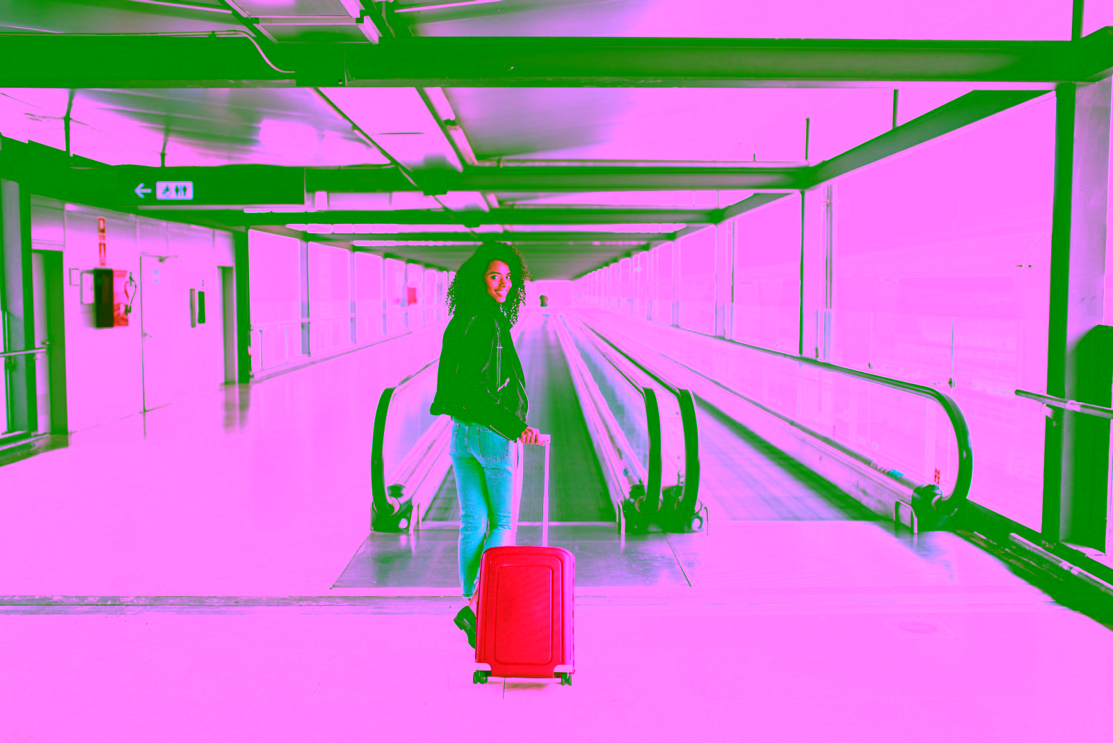 Maximizing Frequent Flyer Miles: The Cards, Programs, and Redemptions That Move the Most Value