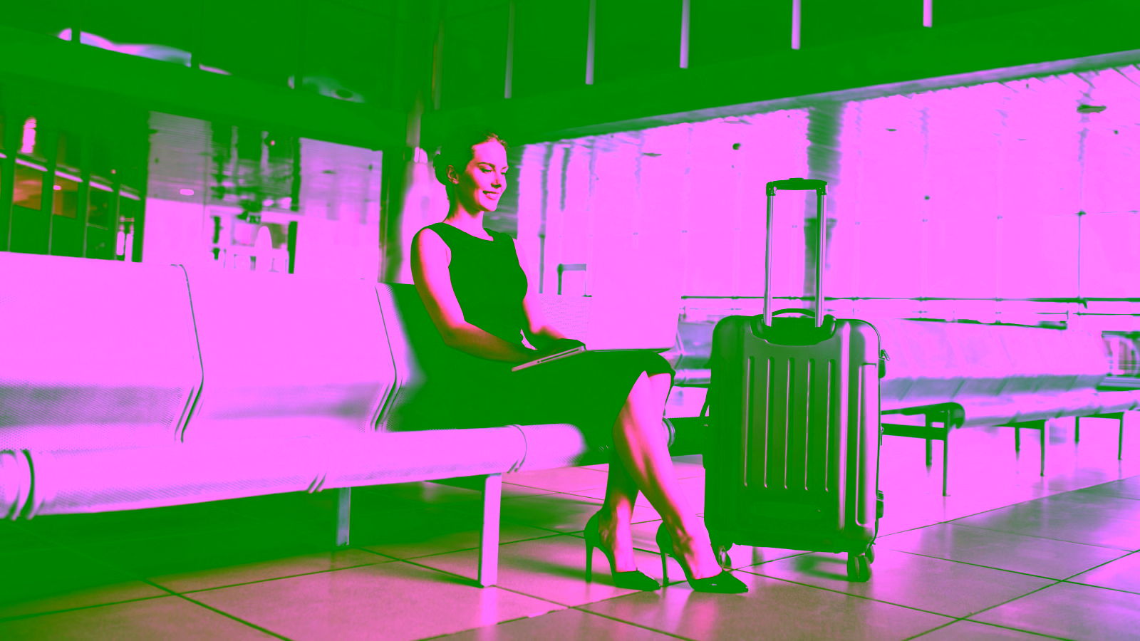 Should You Hold Multiple Airline Credit Cards? A 2026 Wallet Strategy