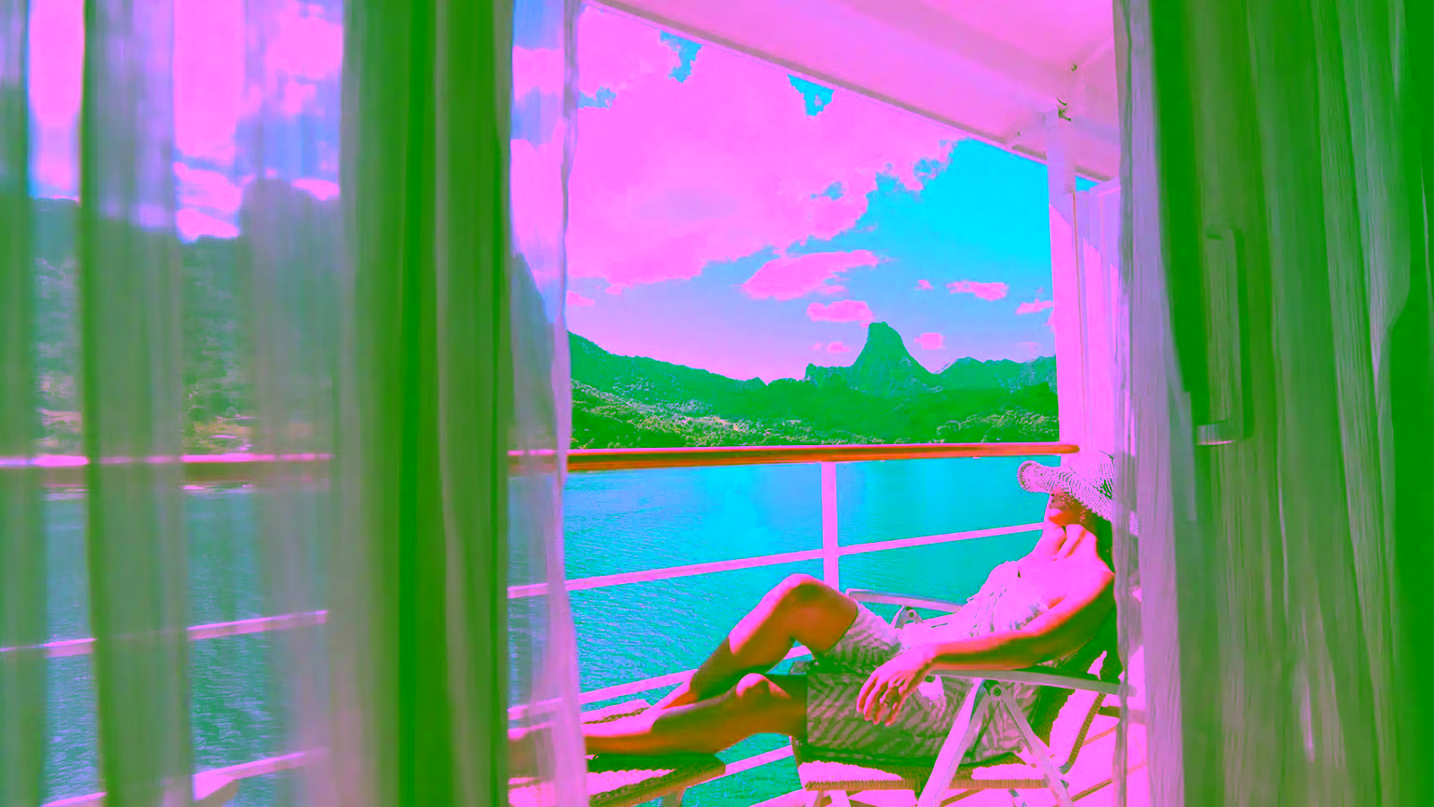 Paul Gauguin Cruises Review (2026): The 330-Passenger Ship That Owns French Polynesia