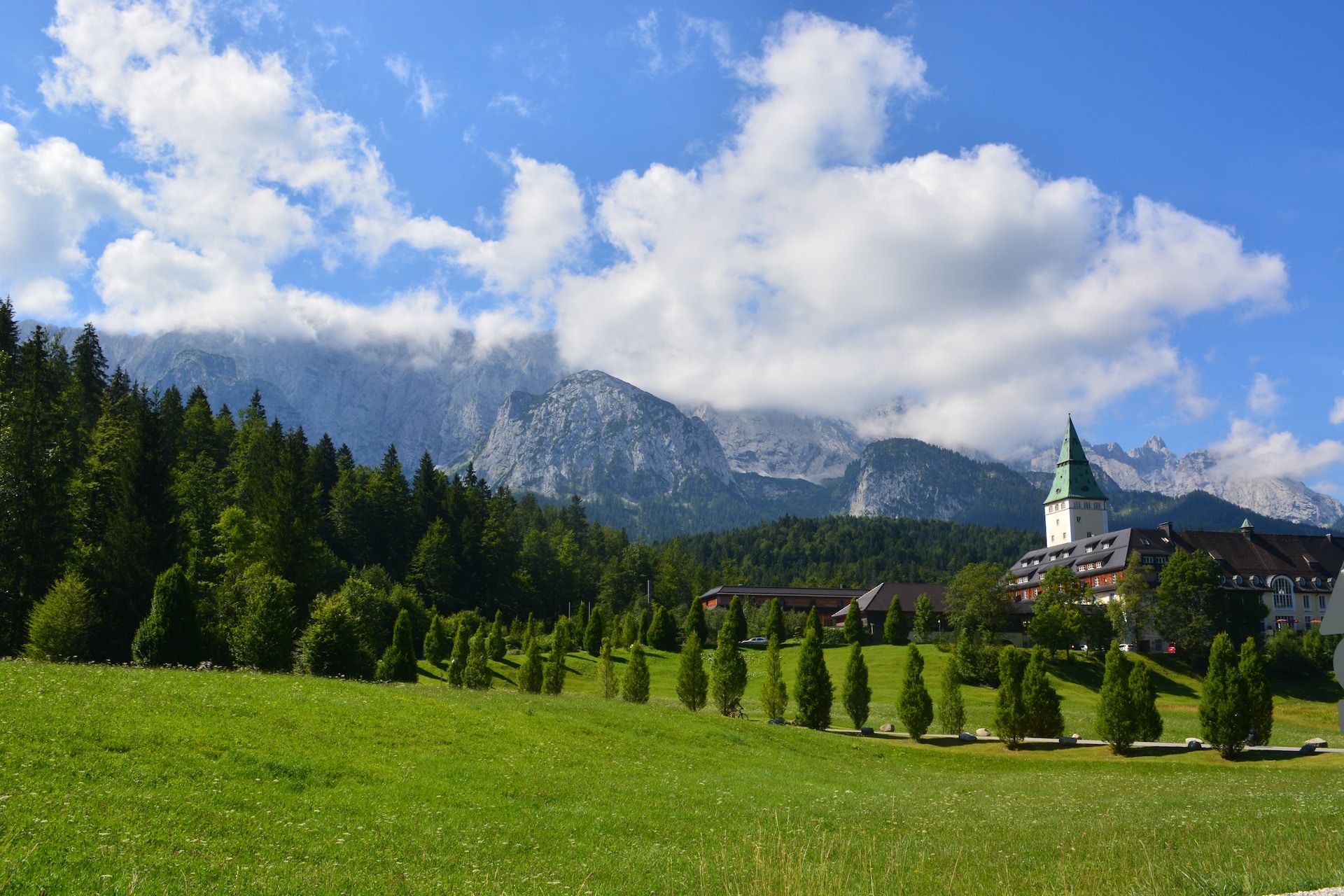 Top All-Inclusive Wellness Resorts for Post-Holiday Renewal