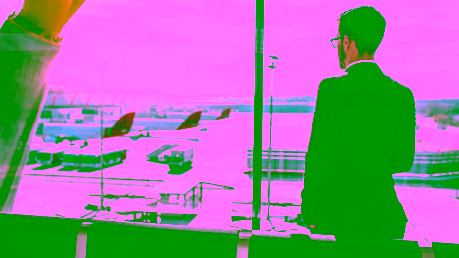 Travel Credit Card Points vs Miles: Which Should You Choose?