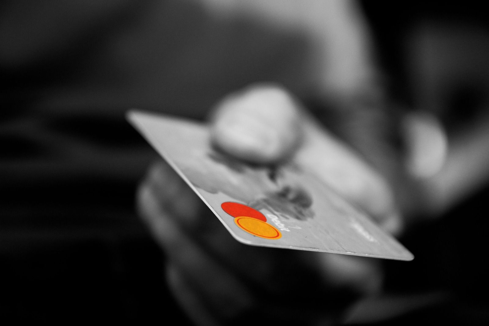 Business Credit Cards That Don't Report to Personal Credit: 2026 Guide